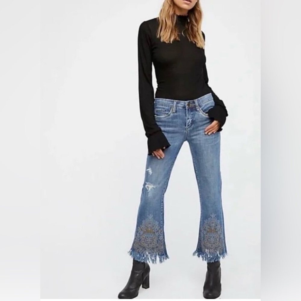 Blank NYC Women's Distressed Blue Jeans with Gold Embroidery
